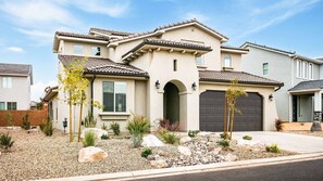 Hus - 5 soveværelser | Udendørsområde