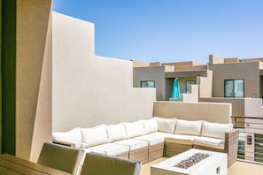 Townhome, 5 Bedrooms | Property grounds - Fun Times & Tan Lines by RedAwning (Washington)