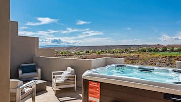 Townhome, 4 Bedrooms | Balcony