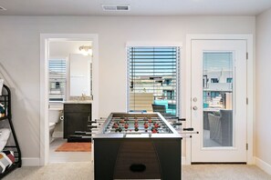 Townhome, 4 Bedrooms | Games room