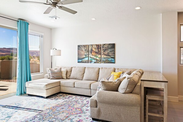 Townhome, 4 Bedrooms | Living area