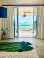 Panorámás szoba, kilátással a lagúnára | Sötétítőfüggöny, ingyenes wifi és ágynemű