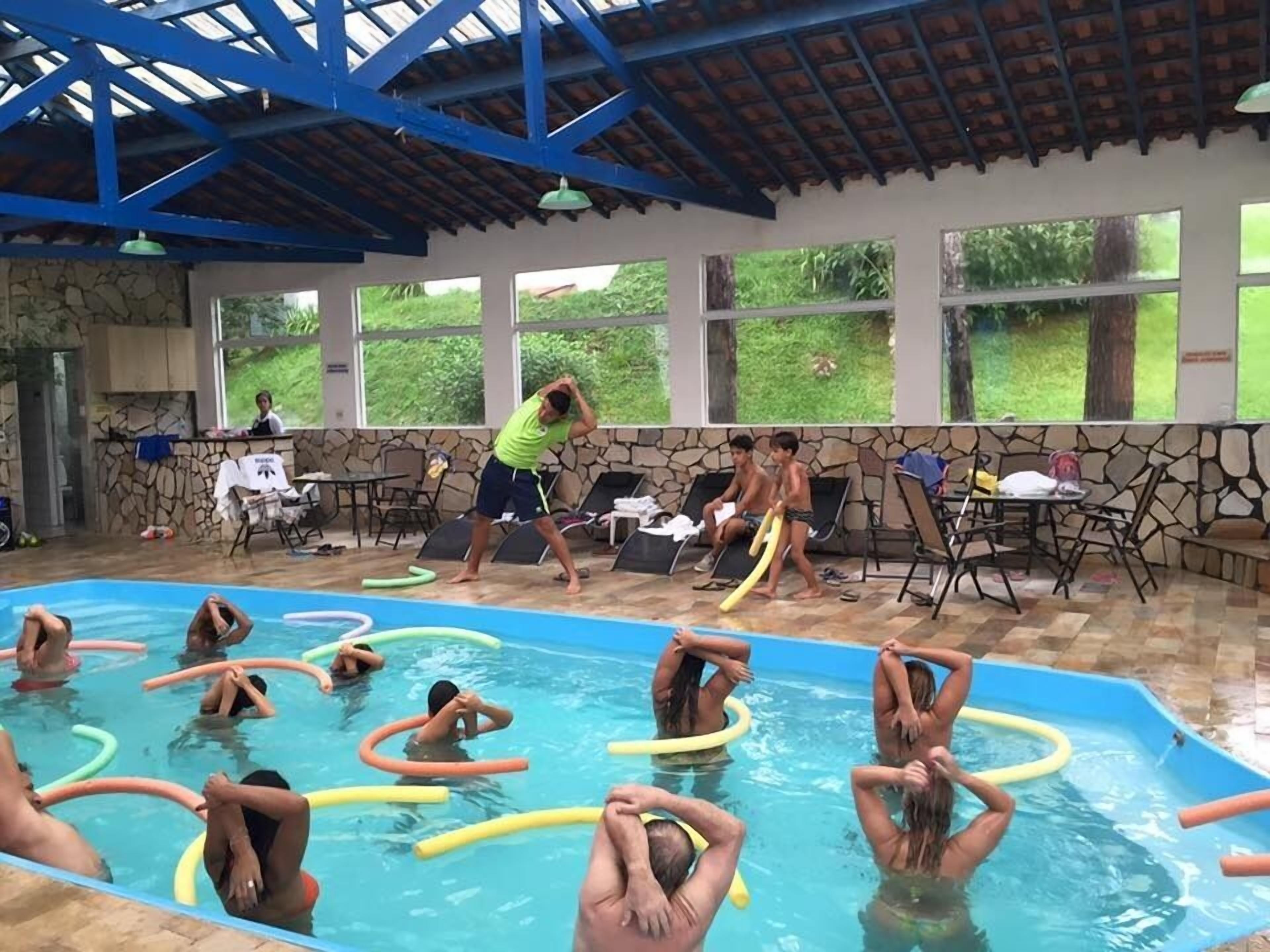 7 piscinas externas