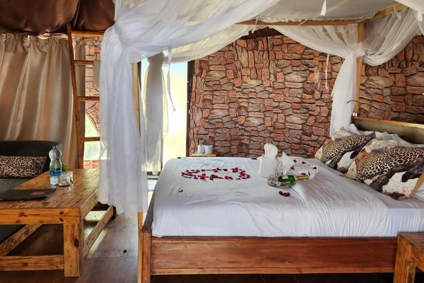 1 bedroom, WiFi (free), bed sheets