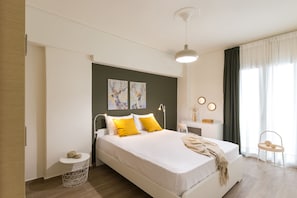 3 chambres, fer et planche à repasser, lit parapluie, Wi-Fi gratuit