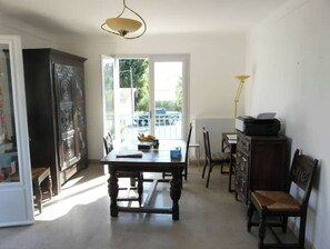 Dining - Large 2-bedroom apartment 100 meters from the sea. (Argelès-sur-Mer)