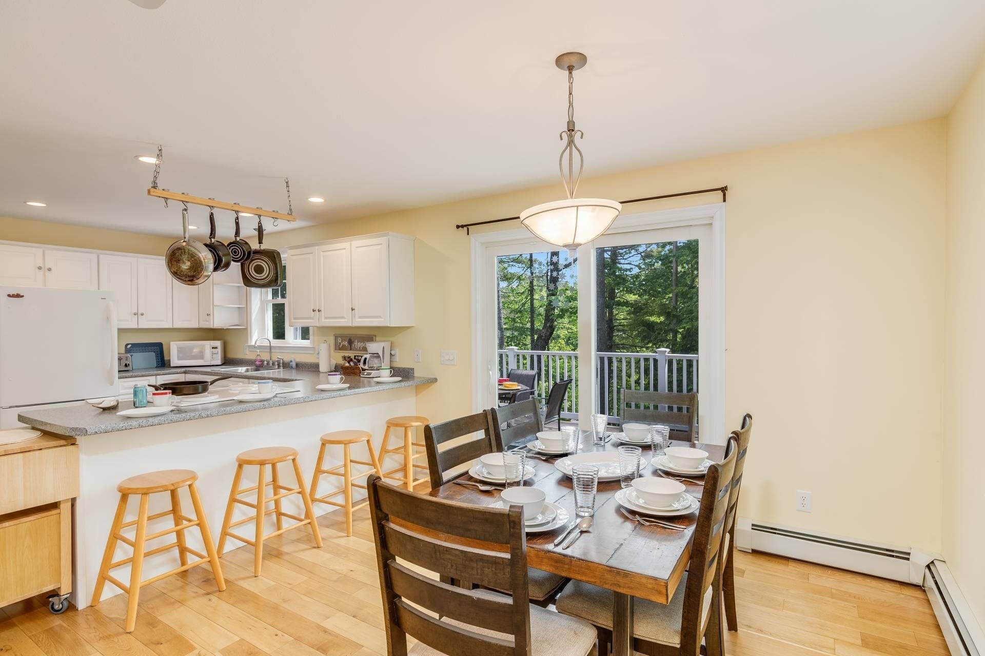 House (River View House) | Exterior