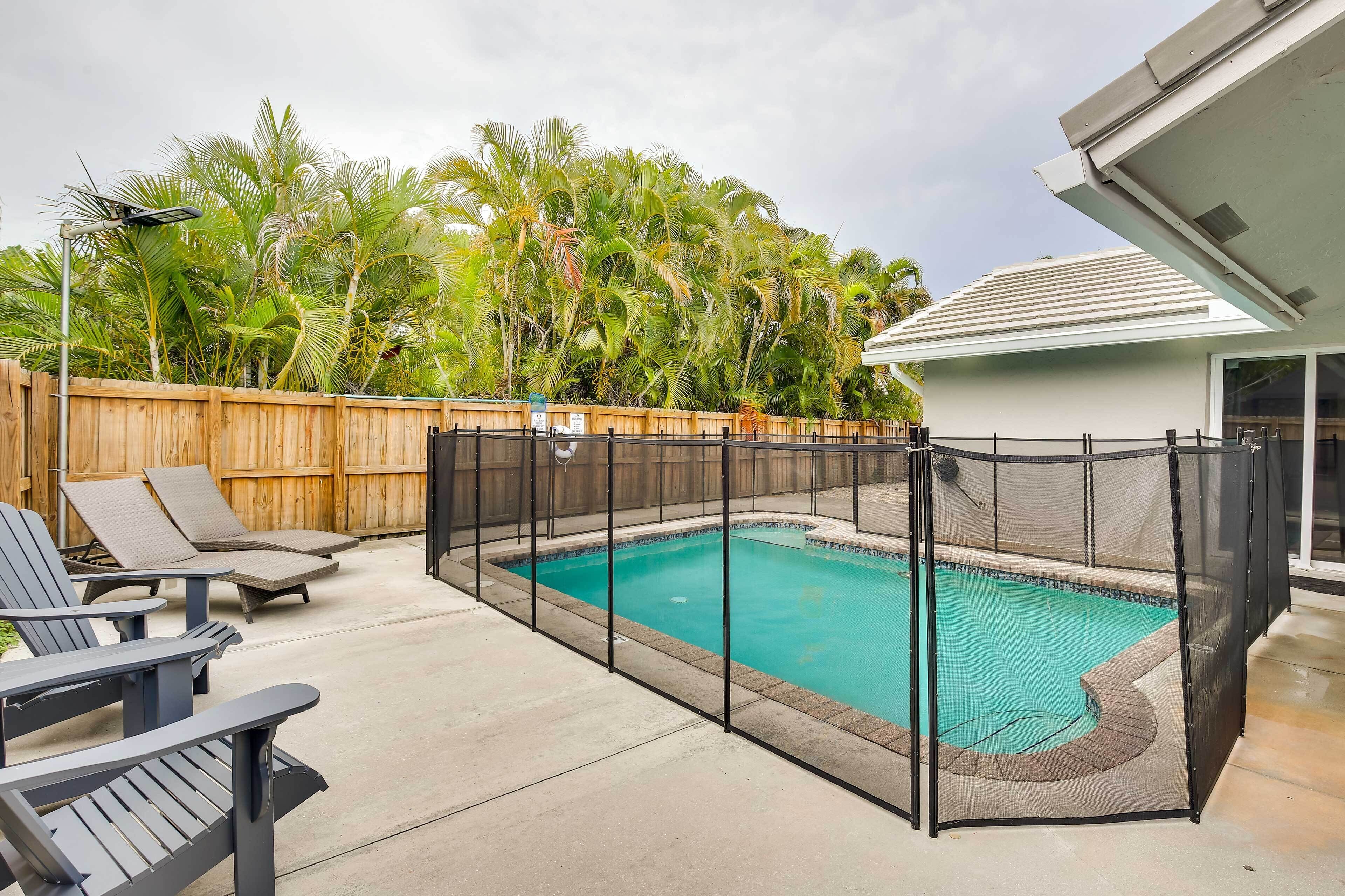 Pet-friendly Paradise w/ Pool ~ 6 Mi to Beach!