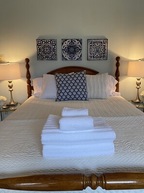 4 Schlafzimmer, Bügeleisen/Bügelbrett, kostenloses WLAN, Bettwäsche