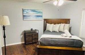 2 bedrooms, iron/ironing board, travel cot, free WiFi