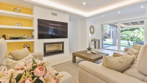 Smart TV, stereo, offices - Villa Marvelia - Novedad A Estrenar (Marbella)