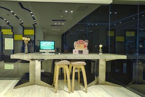 Lobby - Lavande Hotel Shenzhen Baoan Haiya Binfen City (Shenzhen)