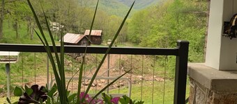 Secluded mountain home; explorable acreage; free of noise and light pollution