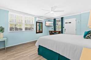 Iron/ironing board, internet, bed sheets