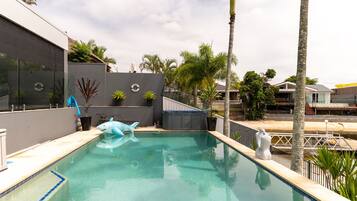 Outdoor pool, a heated pool