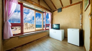Basic Room, 1 Bedroom (5 ( F2,No cooking ))