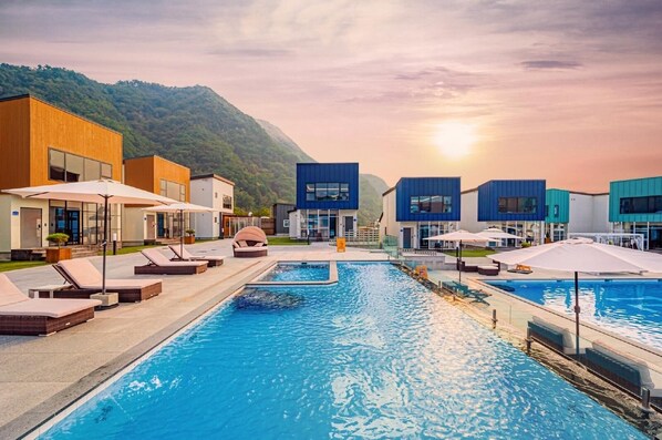 Exterior - Gapyeong Saint21 Pool Villa (Gapyeong)