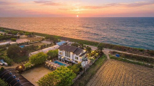 Ganghwa Pastel Pension