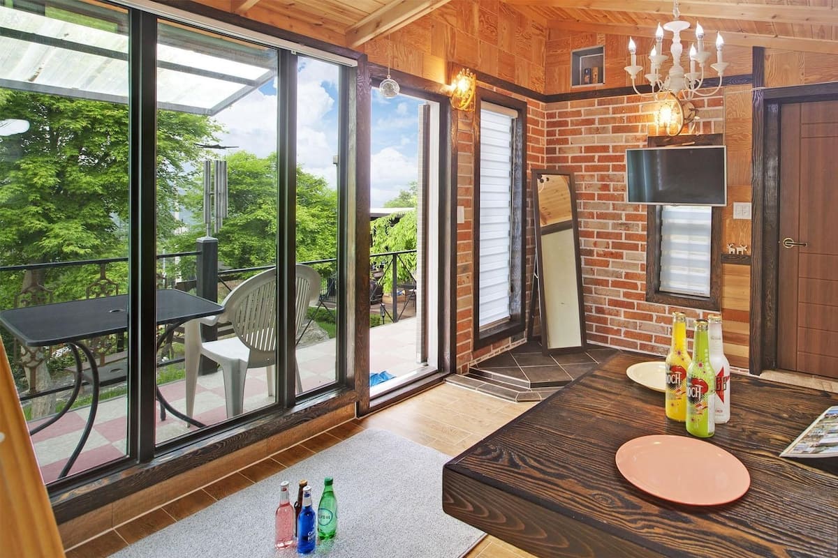 Basic Room, 1 Bedroom (Byuelhaenunbam) | 1 bedroom, free WiFi