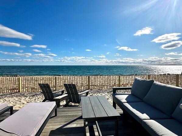 Property grounds - Relax and Unwind at your Private Waterfront Beach Bungalow (Truro)