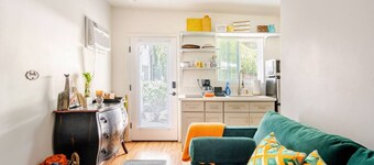 Cozy City Mountain Hide Away!