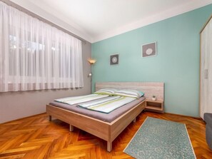 3 bedrooms