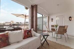 TV, DVD player, stereo