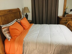 1 bedroom, free WiFi, bed sheets