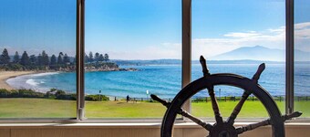 Bermagui Bay Beach House 1, Best Beachside location in Bermagui