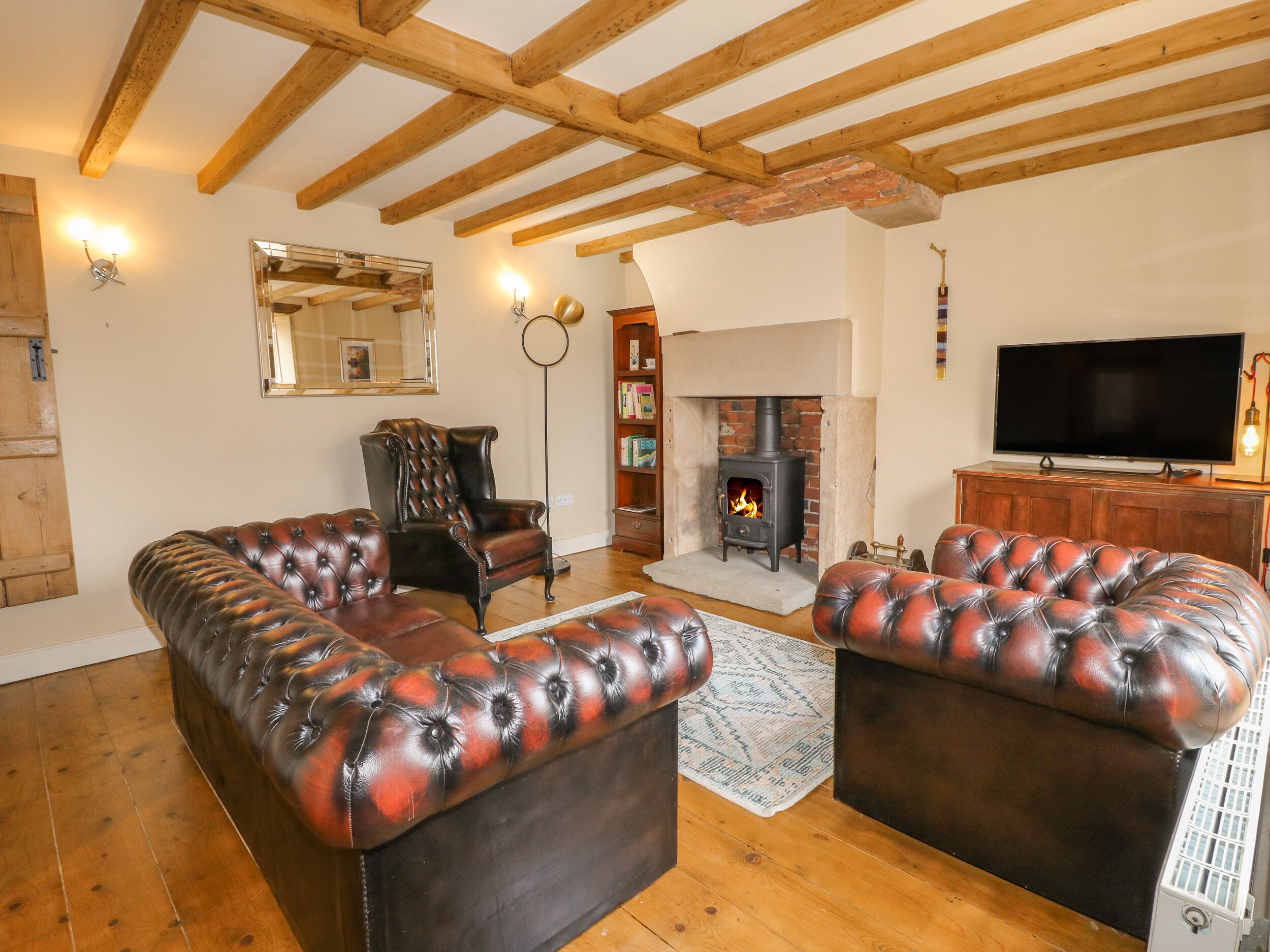 Chevin View, Pet Friendly, Character Holiday Cottage In Belper - Leicestershire