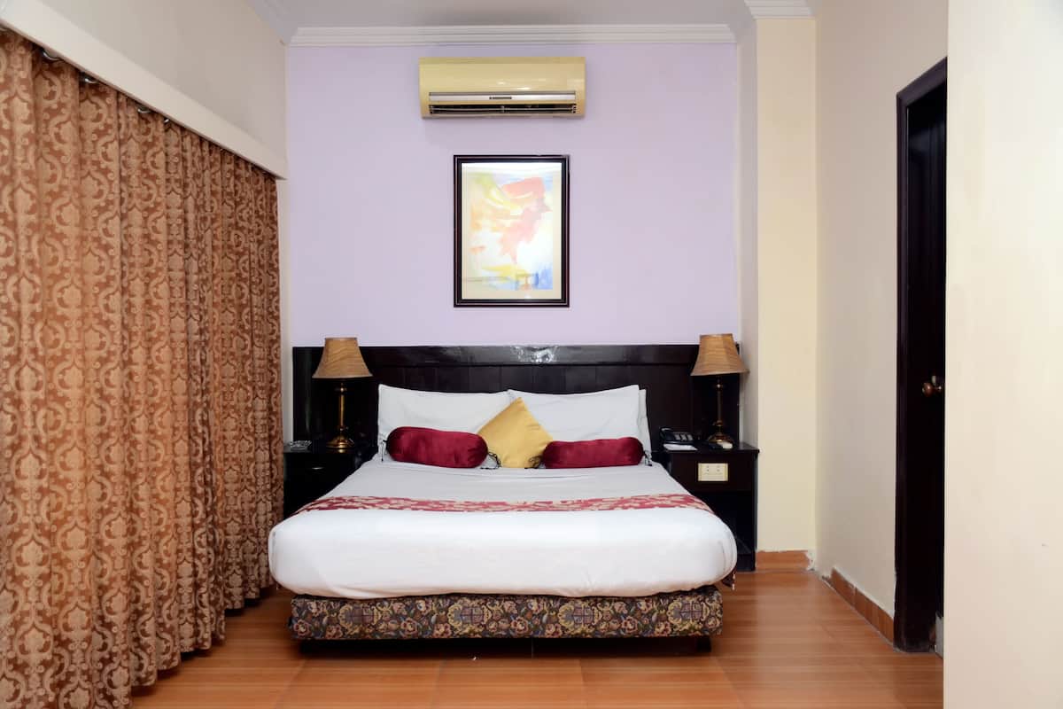 Deluxe Double Room | 1 bilik tidur, ruang kerja komputer riba, Wi-fi percuma, cadar katil