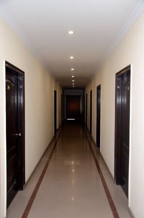 Hallway - Mirage Hotel (Lahore)