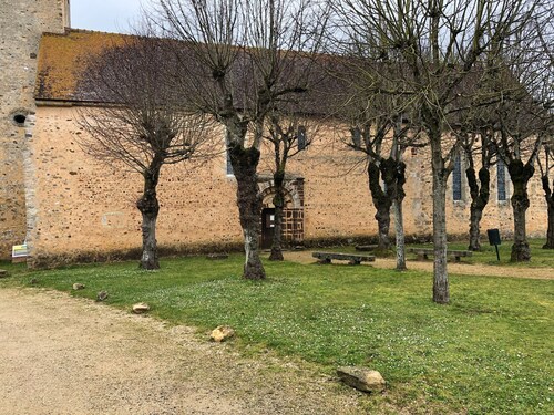 Cozy Getaway for 2 in Historic Asnières-sur-Vègre