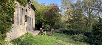 Pretty house in a pretty fortified village from the 13th century