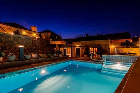 Interior. Studio Antica, Apartment With a Private Swimming Pool