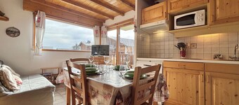 Ski-In/Ski-Out 2-Room Apartment with Terrace at Crest-Voland - Sleeps 4