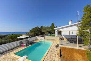 Piscine extérieure