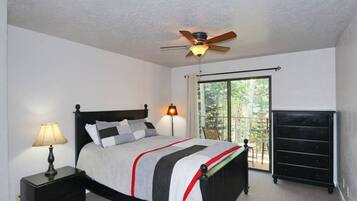 3 makuuhuonetta, silitysrauta/-lauta, Wi-Fi, vuodevaatteet