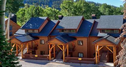 Eagle Point Ski Resort NÂș8 Wooded Ridge Condos