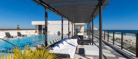 Een verwarmd zwembad