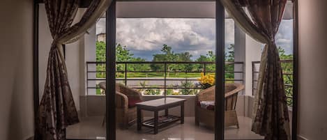 Executive Deluxe Room | Balcony view