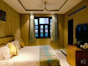 Room - Westend Pie (New Delhi)