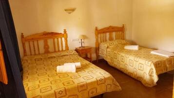 2 soveværelser, sengetøj