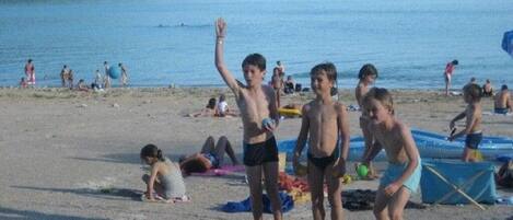 Platja a a prop