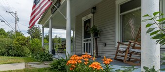 LaceyVilla - Huge home in Endless Mountains