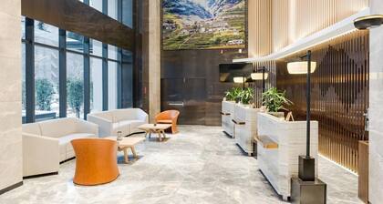 Atour Light Hotel