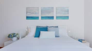 2 bedrooms, iron/ironing board, WiFi