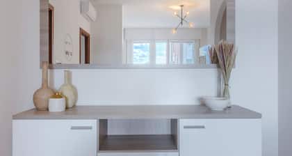 GuestHost - Bright Flat with Terrace