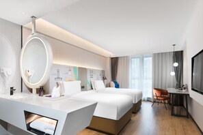 Deluxe-Zimmer, 2 Einzelbetten | Zimmersafe, kostenloses WLAN, Bettwäsche