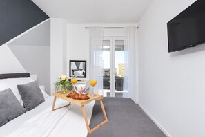 5 quartos, ferros/tábuas de passar roupa, Wi-Fi de cortesia
